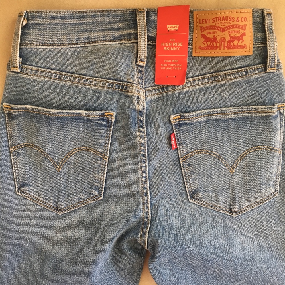 Levi’s 721 High Rise Skinny
